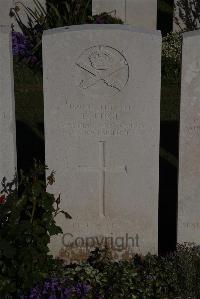 Terlincthun British Cemetery Wimille - Edge, E