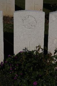 Terlincthun British Cemetery Wimille - Edmonds, John