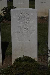 Terlincthun British Cemetery Wimille - Ellis, C