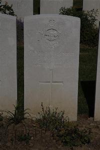 Terlincthun British Cemetery Wimille - Enicknap, J