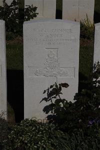 Terlincthun British Cemetery Wimille - Enock, W