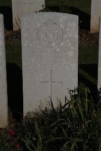 Terlincthun British Cemetery Wimille - Esdaile, William