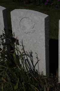 Terlincthun British Cemetery Wimille - Falconer, Bruce