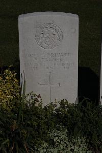 Terlincthun British Cemetery Wimille - Fanner, A