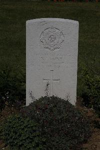 Terlincthun British Cemetery Wimille - Feint, Raymond Francis