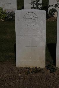 Terlincthun British Cemetery Wimille - Fender, Thomas