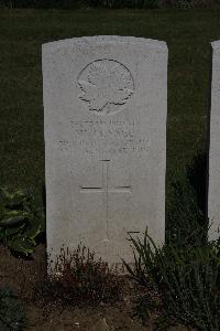 Terlincthun British Cemetery Wimille - Fennell, W