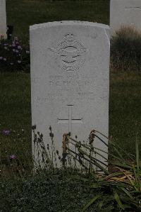 Terlincthun British Cemetery Wimille - Findlay, Duncan Cameron
