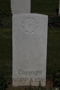 Terlincthun British Cemetery Wimille - Finlayson, Alexander