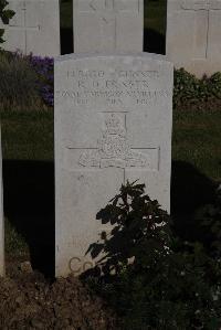 Terlincthun British Cemetery Wimille - Fraser, Robert Douglas