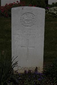 Terlincthun British Cemetery Wimille - Gibbs, G T