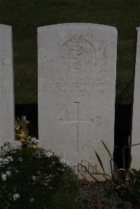 Terlincthun British Cemetery Wimille - Gibson, Malcolm Murdoch