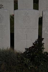 Terlincthun British Cemetery Wimille - Glenister, Donald William