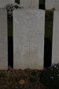 Terlincthun British Cemetery Wimille - Goodlad, James Mowat