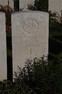 Terlincthun British Cemetery Wimille - Gourlay, L