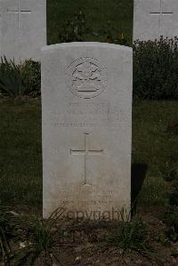 Terlincthun British Cemetery Wimille - Hadfield, Wilfrid John McKenzie