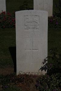 Terlincthun British Cemetery Wimille - Hancer, R S