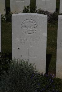 Terlincthun British Cemetery Wimille - Hargreaves, J