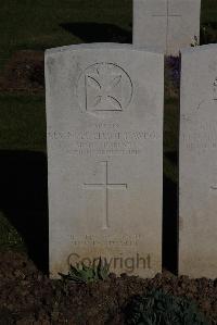 Terlincthun British Cemetery Wimille - Hawdon, The Rev. Noel Elliot