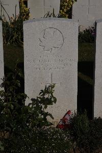 Terlincthun British Cemetery Wimille - Hawkes, Walter James