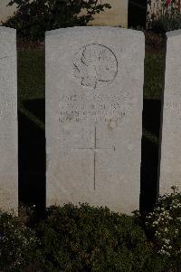 Terlincthun British Cemetery Wimille - Henry, W J