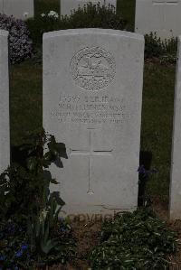 Terlincthun British Cemetery Wimille - Hitchings, W