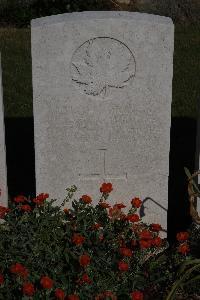 Terlincthun British Cemetery Wimille - Hodgins, Clayton