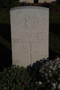 Terlincthun British Cemetery Wimille - Hodgson, F