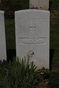 Terlincthun British Cemetery Wimille - Honeybun, Thomas John