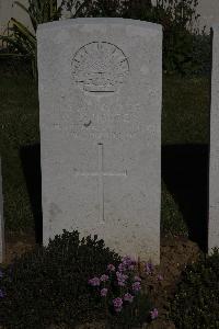 Terlincthun British Cemetery Wimille - Hooper, Percy James
