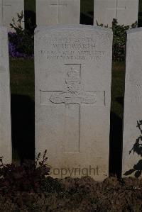Terlincthun British Cemetery Wimille - Howarth, W