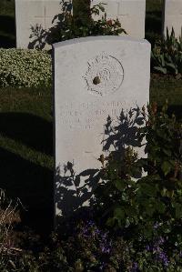 Terlincthun British Cemetery Wimille - Howlett, Louis John