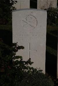 Terlincthun British Cemetery Wimille - Huddleston, William John