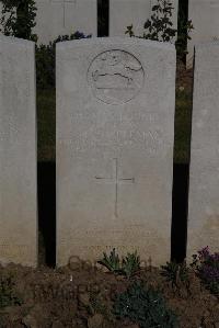 Terlincthun British Cemetery Wimille - Hughes, Thomas