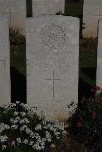 Terlincthun British Cemetery Wimille - Hymas, L T