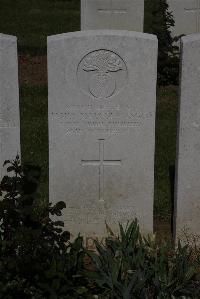 Terlincthun British Cemetery Wimille - Inglis, James Malcolm