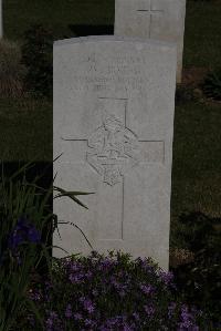 Terlincthun British Cemetery Wimille - Irving, William
