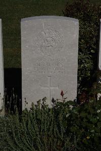 Terlincthun British Cemetery Wimille - Jackson, Mark