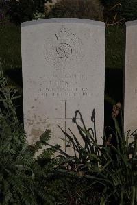 Terlincthun British Cemetery Wimille - Jones, J