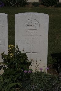 Terlincthun British Cemetery Wimille - Jones, William