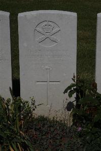 Terlincthun British Cemetery Wimille - Keeping, Harold Walter