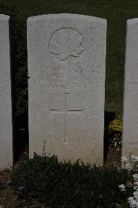 Terlincthun British Cemetery Wimille - Kelly, J