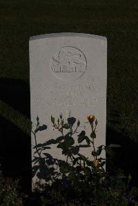 Terlincthun British Cemetery Wimille - Kelly, W E