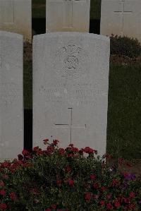 Terlincthun British Cemetery Wimille - Kemp, Louis Willby