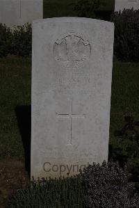 Terlincthun British Cemetery Wimille - Kennedy, J