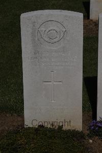 Terlincthun British Cemetery Wimille - Lawrence, Douglas