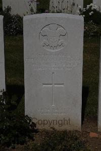 Terlincthun British Cemetery Wimille - Lawrence, Frederick William