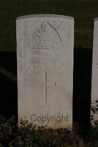 Terlincthun British Cemetery Wimille - Lee, John Thomas