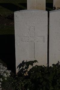 Terlincthun British Cemetery Wimille - Lewis, Frederick Charles