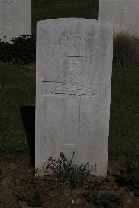 Terlincthun British Cemetery Wimille - Lewis, J J